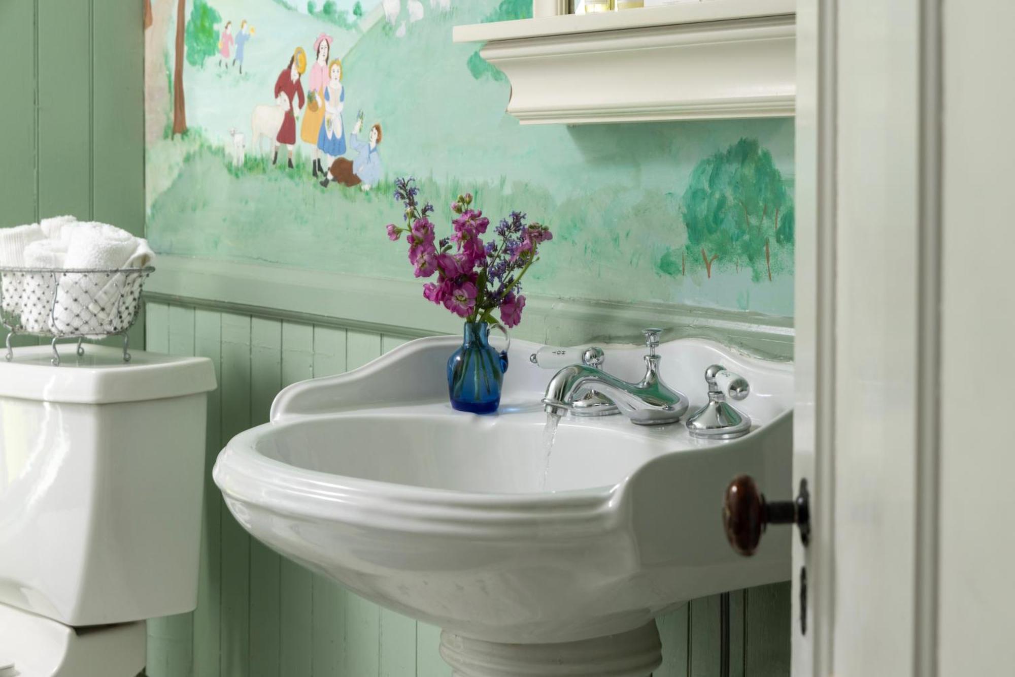Maguire House Bed And Breakfast Ashburnham エクステリア 写真