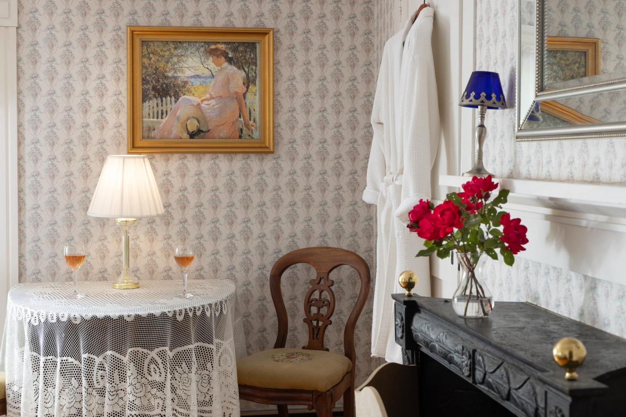 Maguire House Bed And Breakfast Ashburnham エクステリア 写真