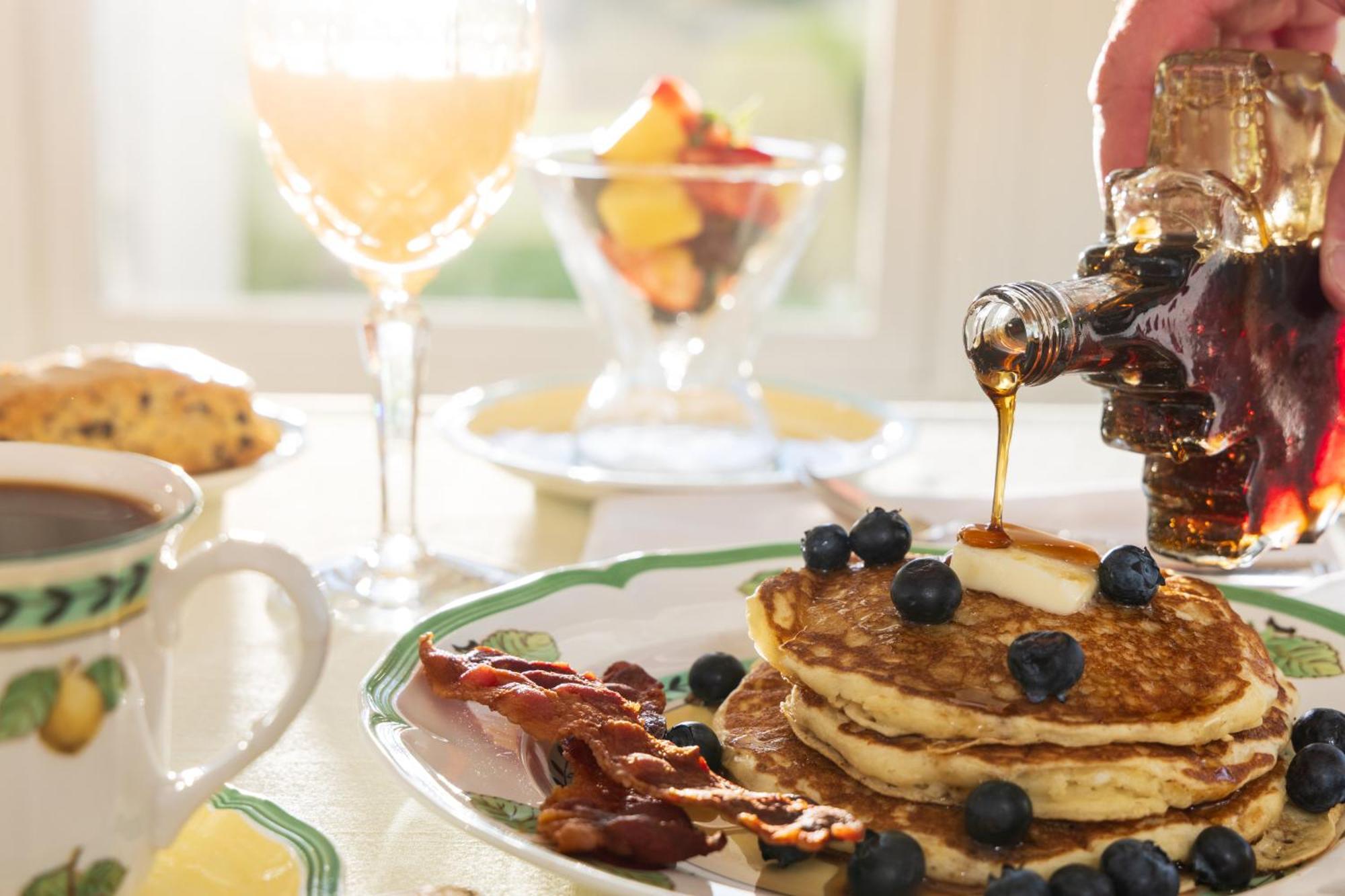 Maguire House Bed And Breakfast Ashburnham エクステリア 写真